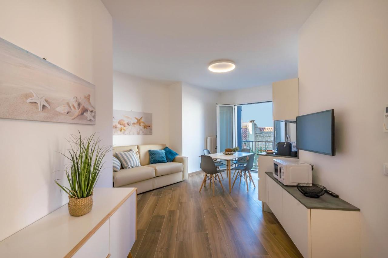 Ferrari Apartments Levante كاوْرلي المظهر الخارجي الصورة